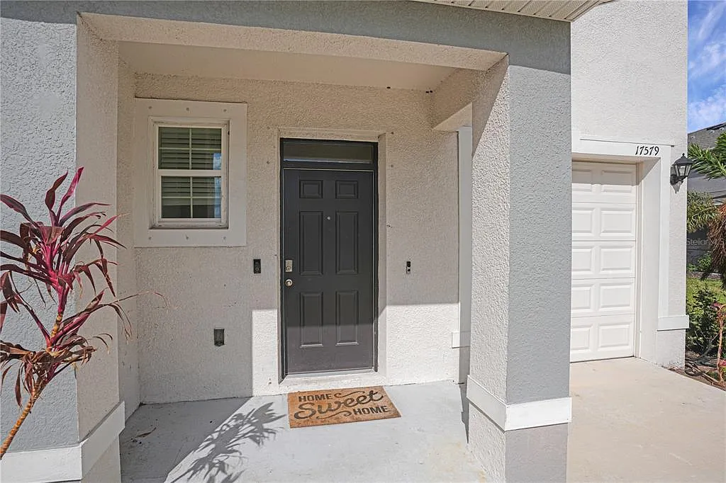 3 bed, 2.5 bath, 1784 sqft, $2,600 — Photo 4