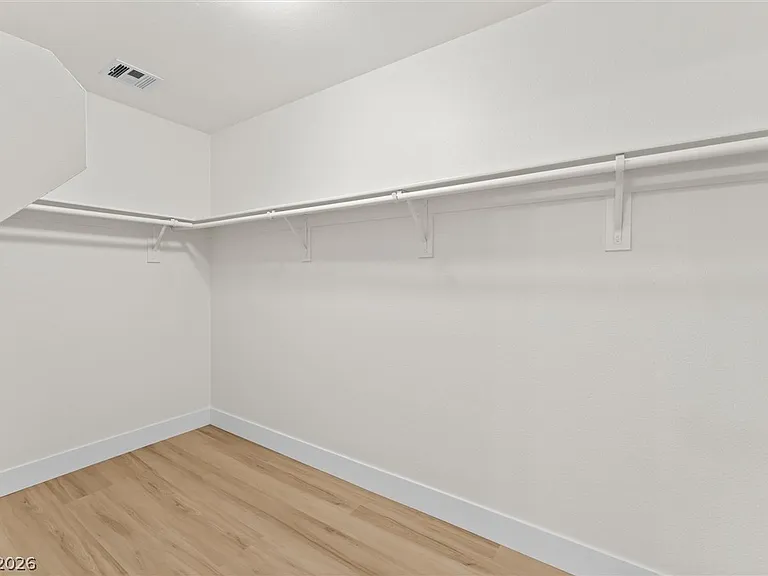 7660 Hope Valley St — Photo 5