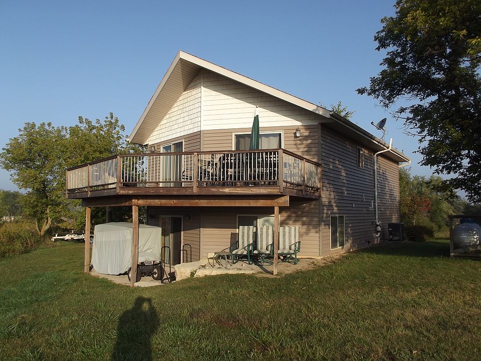 Lake Cottage