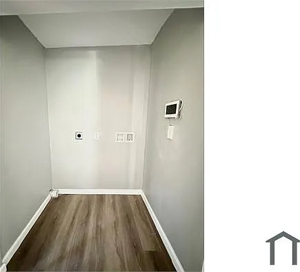 3 bed, 904 sqft, $900 — Photo 4