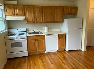 22-09 Parsons Blvd #1B, Whitestone, NY 11357