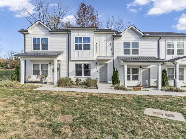 648 Hadley Village Blvd, Old Hickory, TN 37138