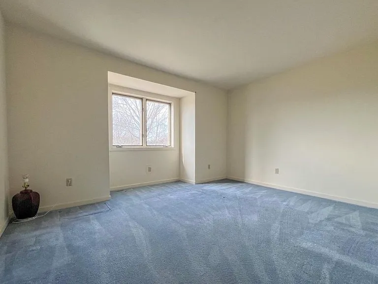 370 Chickory Way #1 — Photo 11