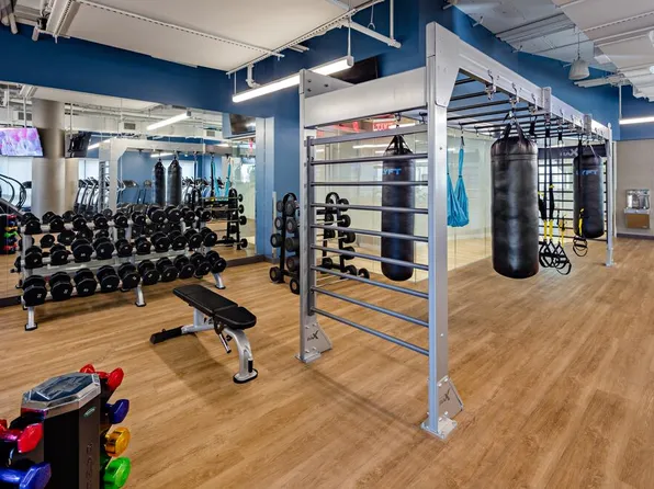 4-75 48th Avenue image 35 of 52