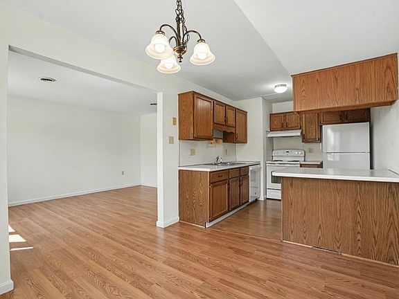 4th image of 54 N 62nd St #1