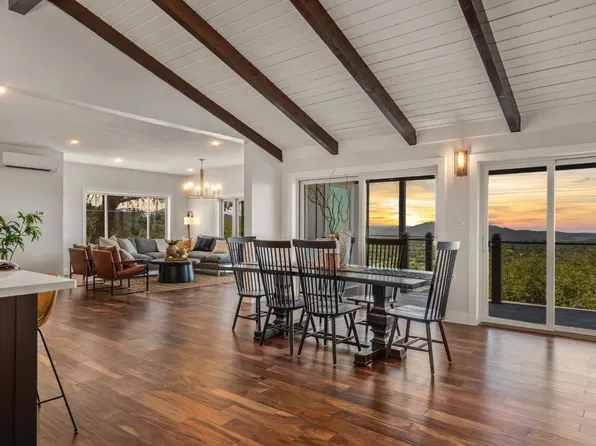 10355 Comstock Ln, Auburn, CA 95603