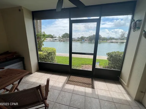7465 Bay Island Dr S APT 118, South Pasadena, FL 33707