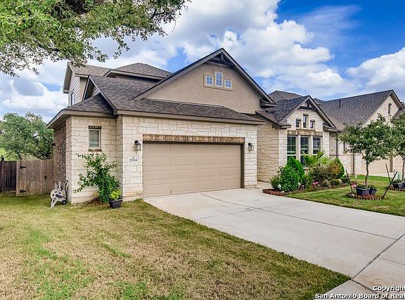 3rd image of 21114 Capri Oaks