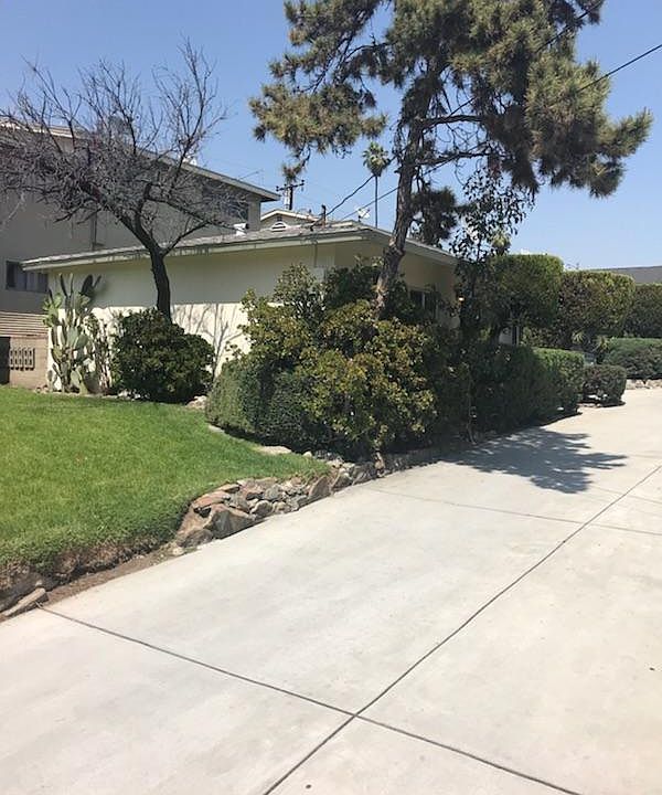 1st image of 620 San Gabriel Blvd