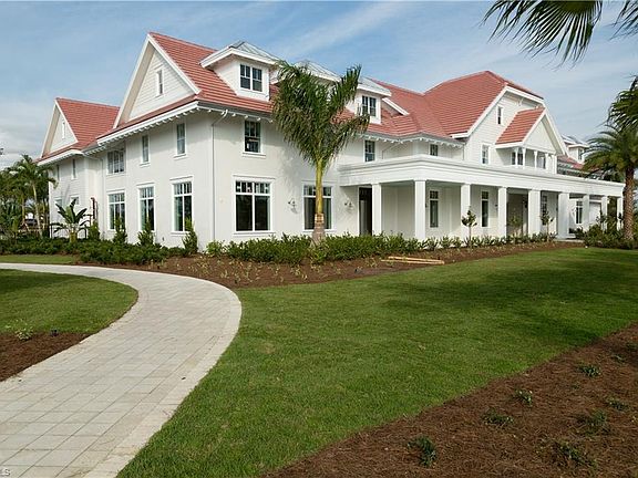 4th image of 6525 Dominica Dr #201