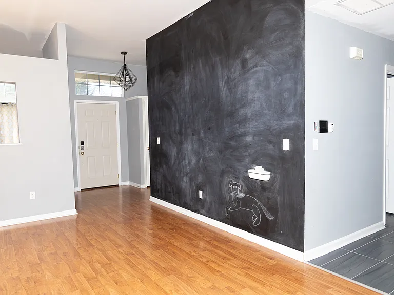 1671 Glenn Abbey Dr — Photo 14