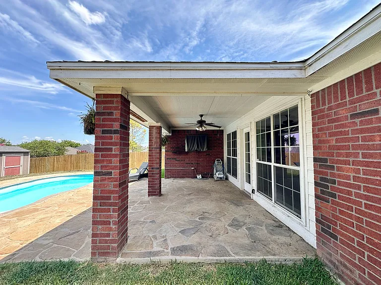 2012 Stonehenge Dr — Photo 36