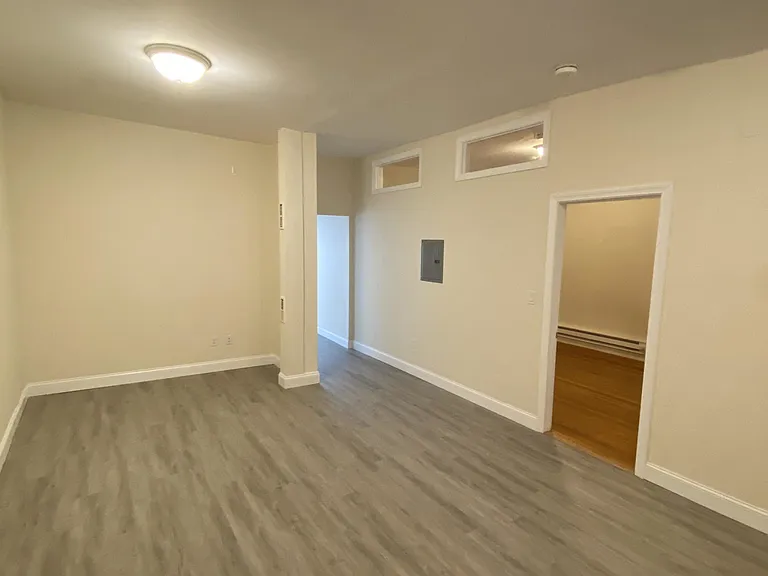 19-21 Aberdeen St #4D — Photo 12