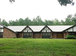 555 Justice Rd, Fulton, MS 38843