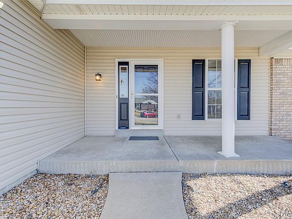 2nd image of 310 Harper Ct