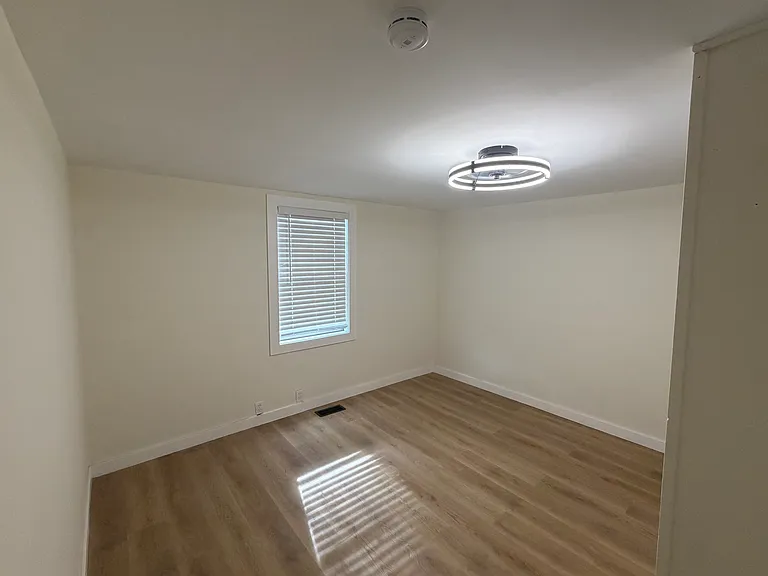 4717 Griffith Dr — Photo 11