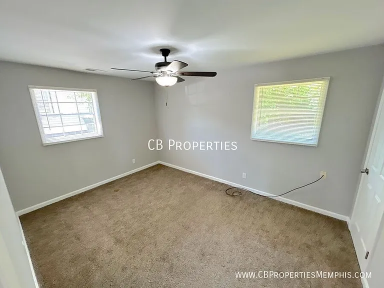 3825 Glenburee St — Photo 5