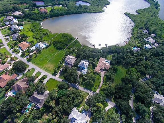 5th image of 8605 Seacrest Dr