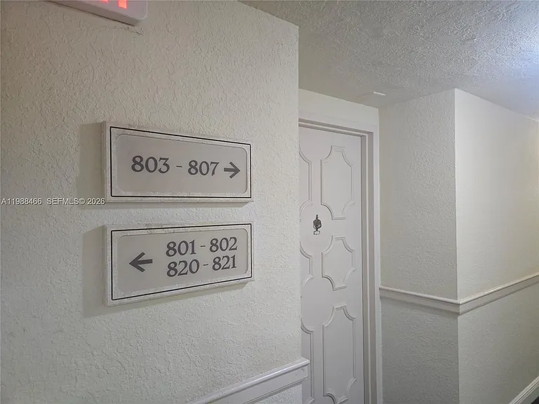 3505 S Ocean Dr #804 — Photo 5