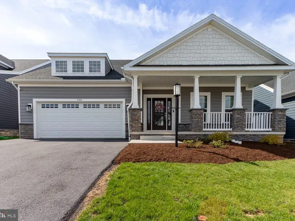 190 Sussex Dr, State College, PA 16801