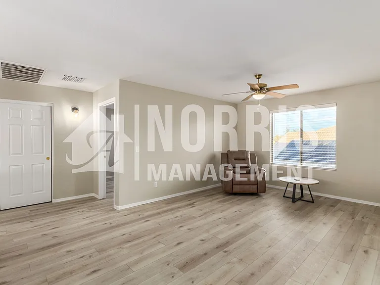 1553 E Alba Dr — Photo 17
