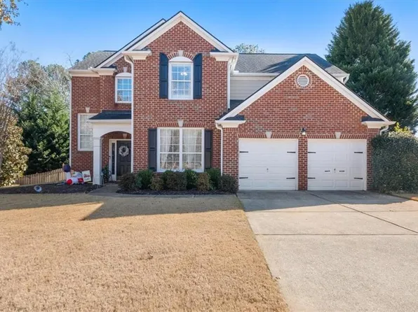 6620 Grand Magnolia Dr, Sugar Hill, GA 30518