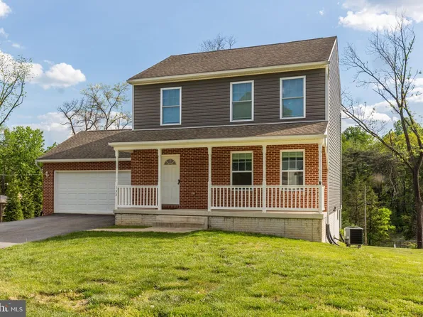 133 Mountain View Dr, Harpers Ferry, WV 25425