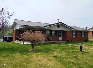 137 Gardenia Dr, Ewing, VA 24248