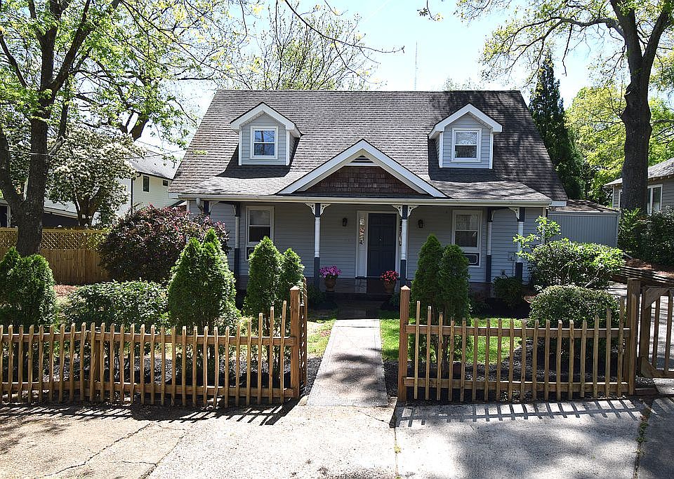 Street view of the front.