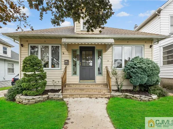 367 5th St, South Amboy, NJ 08879