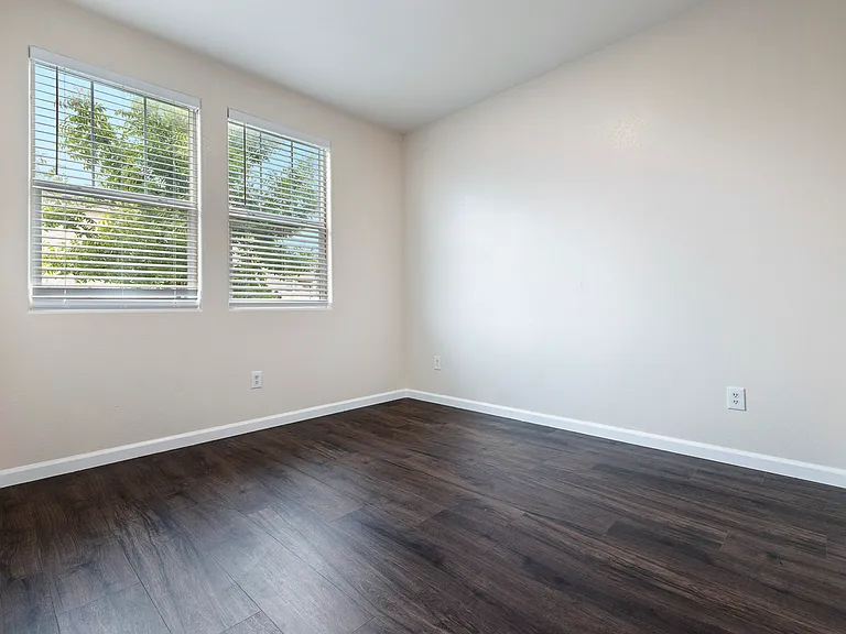 6441 W Santa Ana Ave — Photo 21