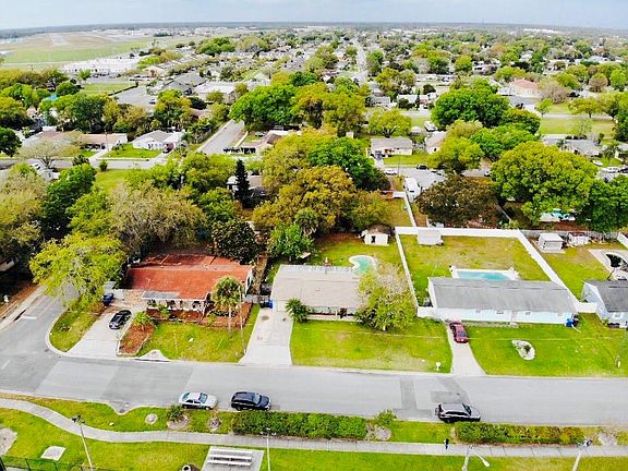 2nd image of 806 N Palm Ave