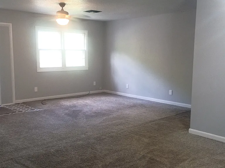 182 Wilcox Dr #6 — Photo 8