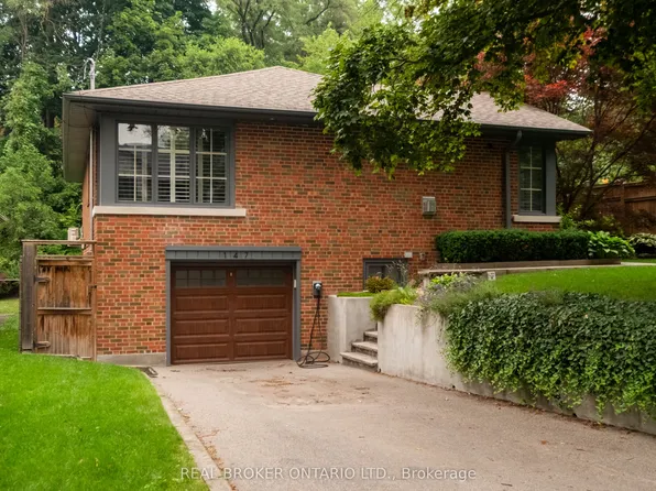 147 Thompson Ave, Toronto, ON M8Z 3V1