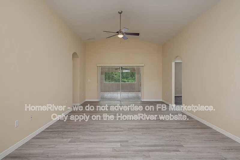 Creekside Dr — Photo 3