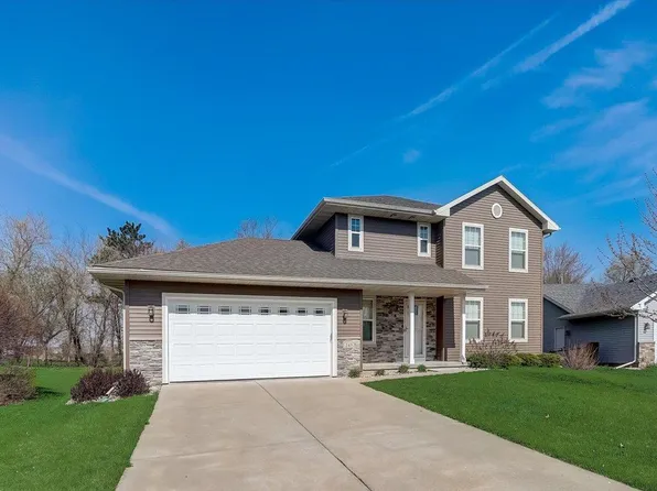 249 Harmon Cir, Belleville, WI 53508
