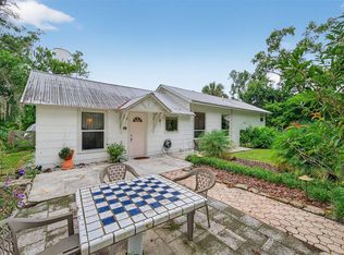 32847 Pennsylvania Ave, San Antonio, FL 33576