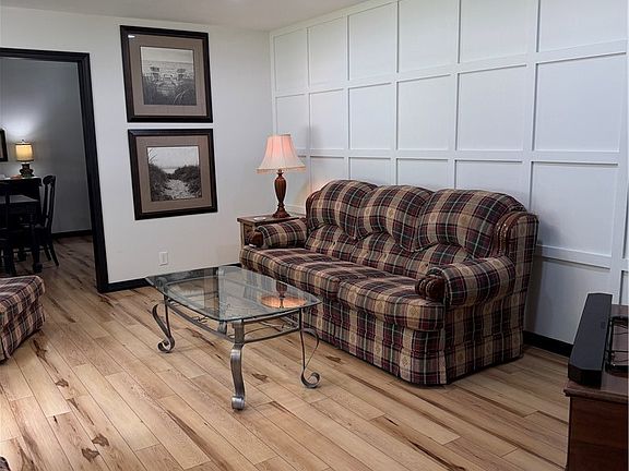 5th image of 783 Campbells Creek Dr