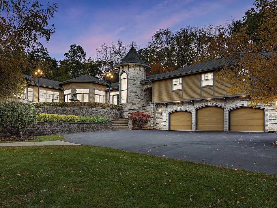 N8115 Pleasant Lake Rd, East Troy, WI 53120 MLS 1817112 Zillow