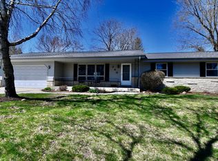 240 Maplewynde Rd, West Bend, WI 53095