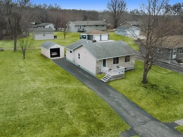 710 2nd St NE, Glenwood, MN 56334