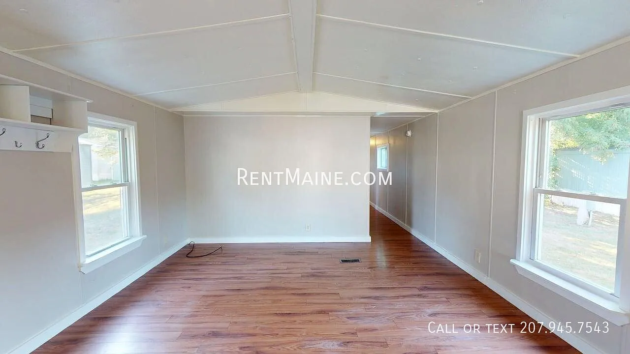 3 bed, 980 sqft, $1,290 — Photo 4