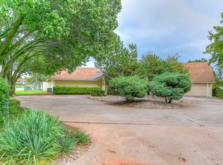 10628 Admiral Ct, Oklahoma City, OK 73162