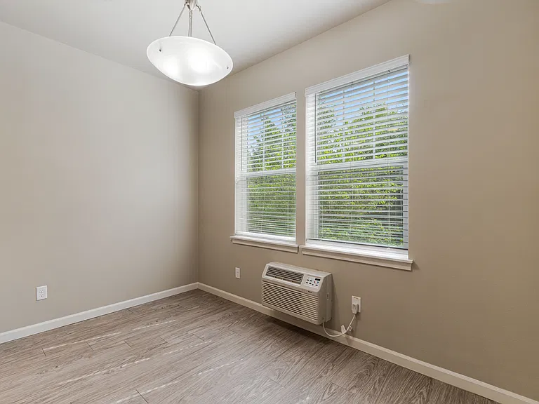 Bethany Apartments — Photo 10