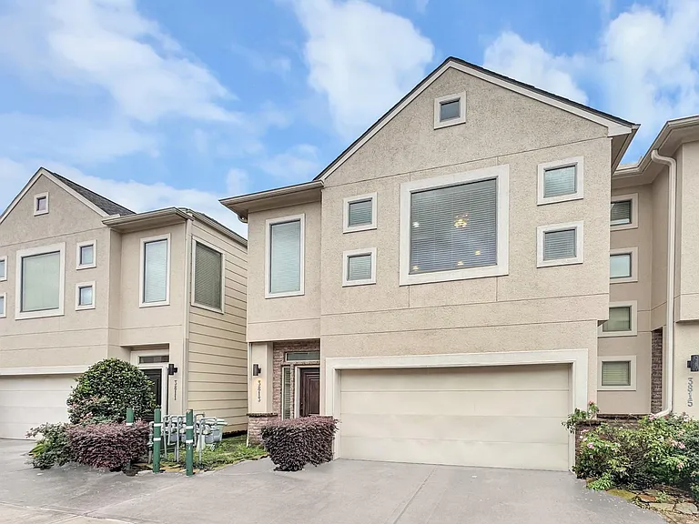 3813 Centerplaza Dr — Photo 24