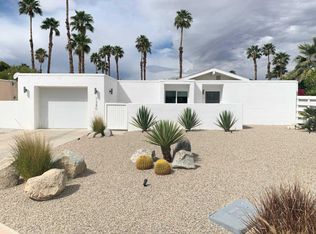 1340 E Luna Way, Palm Springs, CA 92262