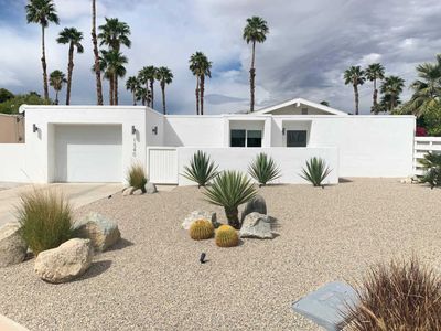 1340 E Luna Way, Palm Springs, CA, 92262