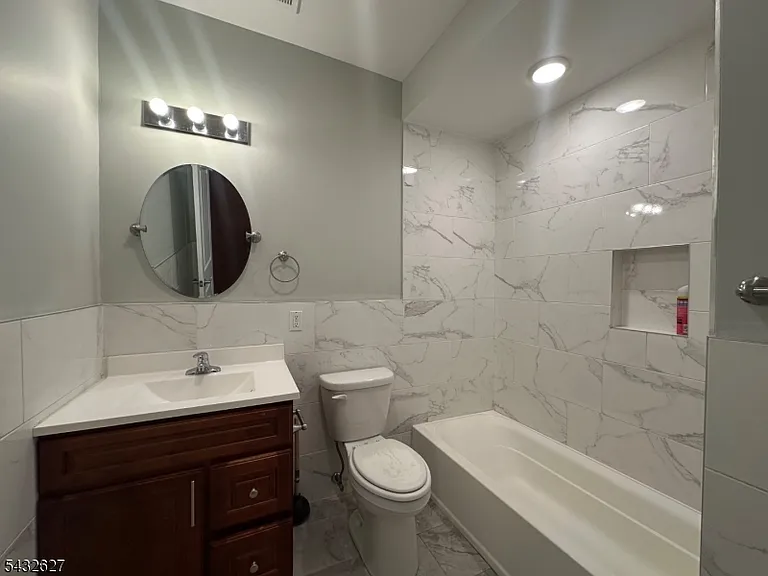 195 Ridge St — Photo 5