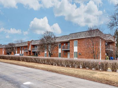 4129 Saratoga Ave APT 106, Downers Grove, IL, 60515