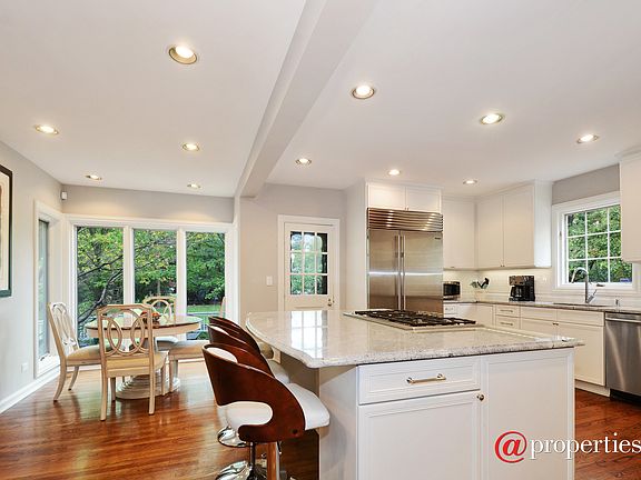 Kitchen / Breakfast Room